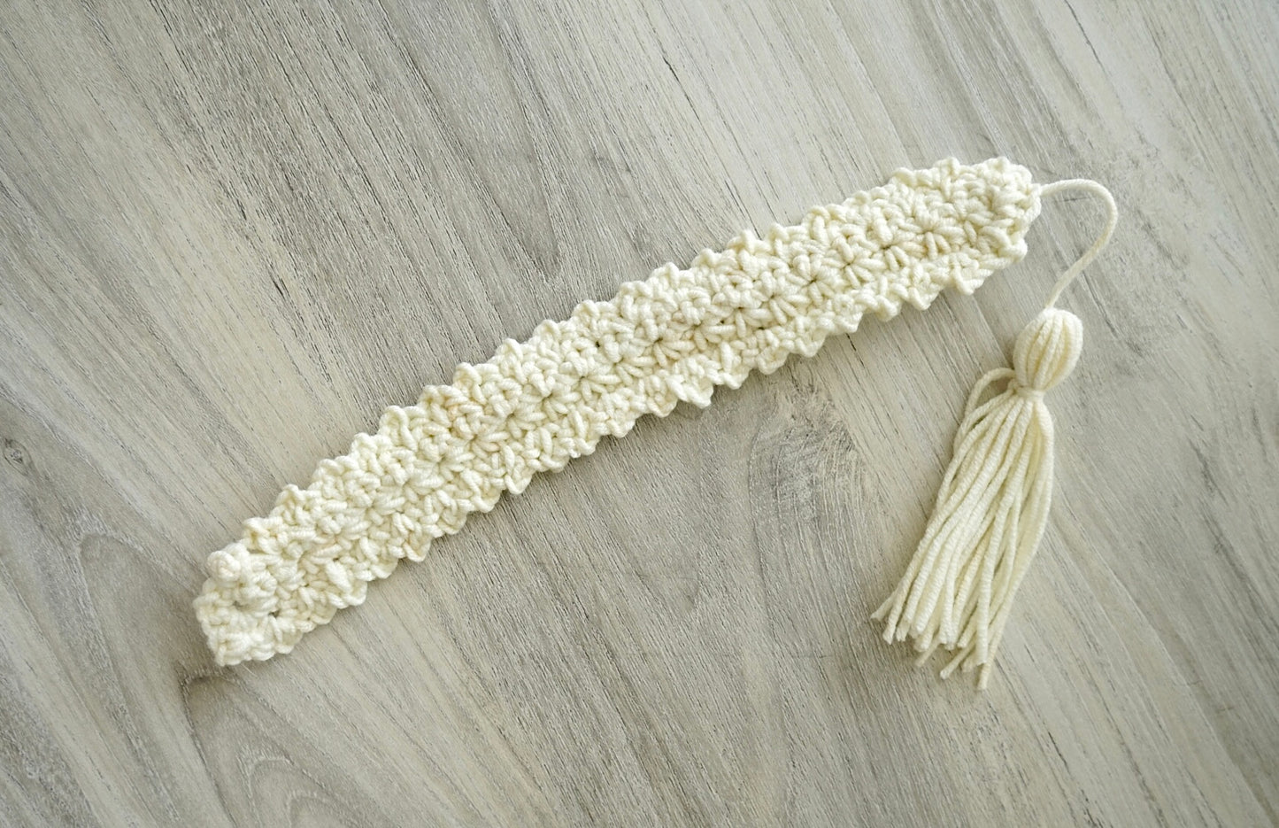 Whimsy Crochet Bookmark/Cream